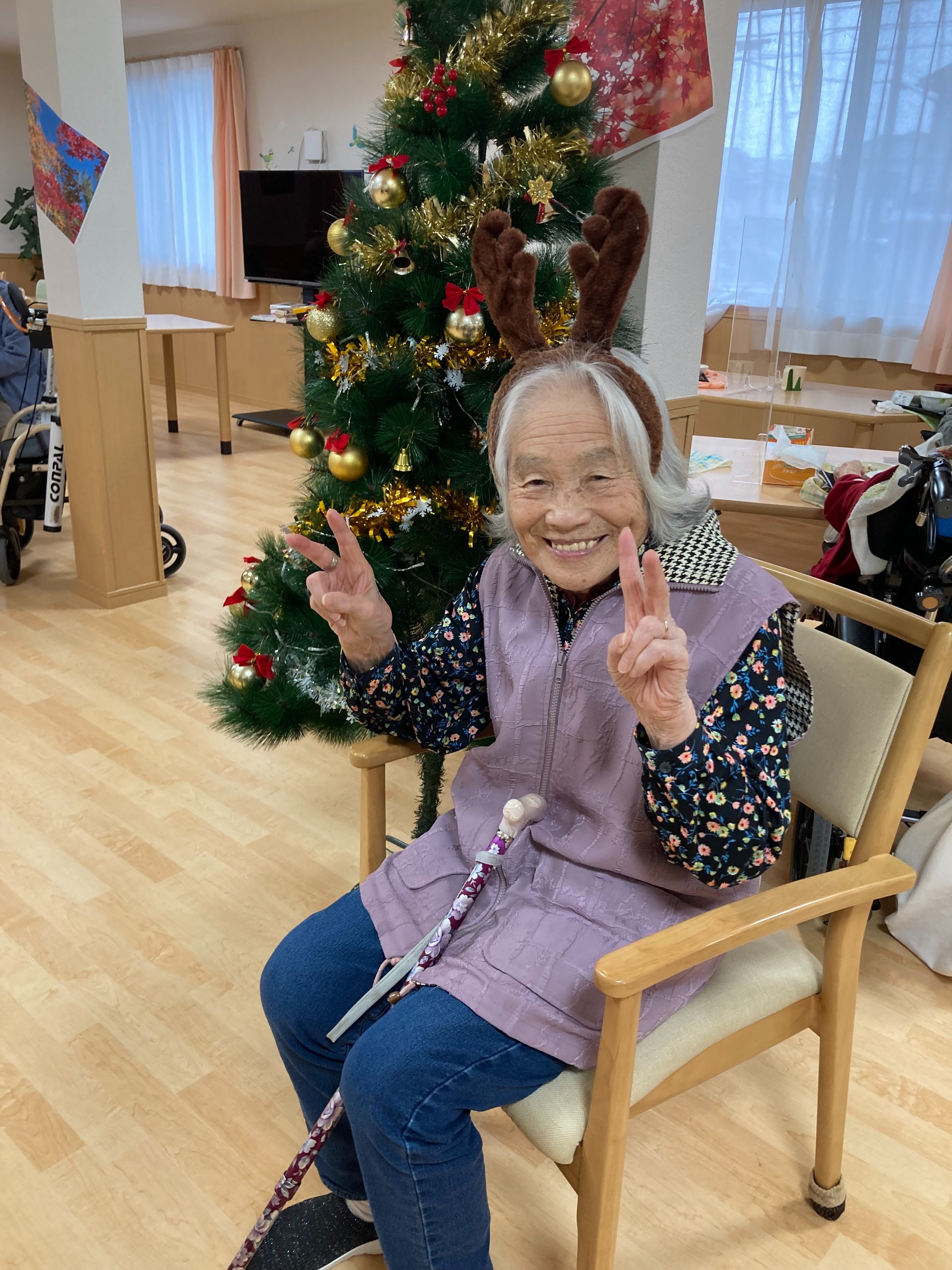 写真：利用者様とスタッフ
