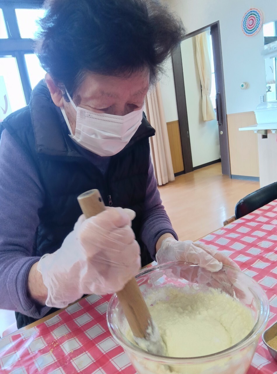 写真：利用者様とスタッフ