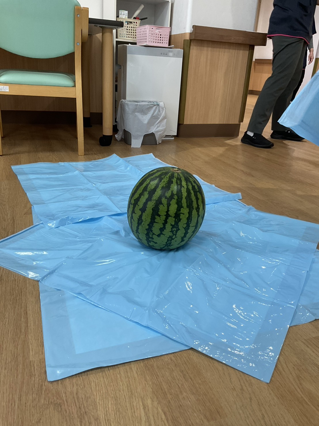 写真：利用者様とスタッフ